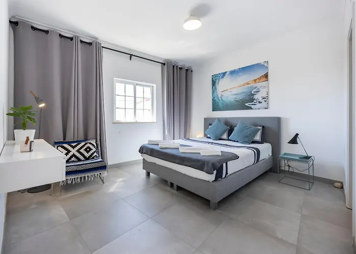 Villa Casa Da Praca - Do Bispo, Algarve