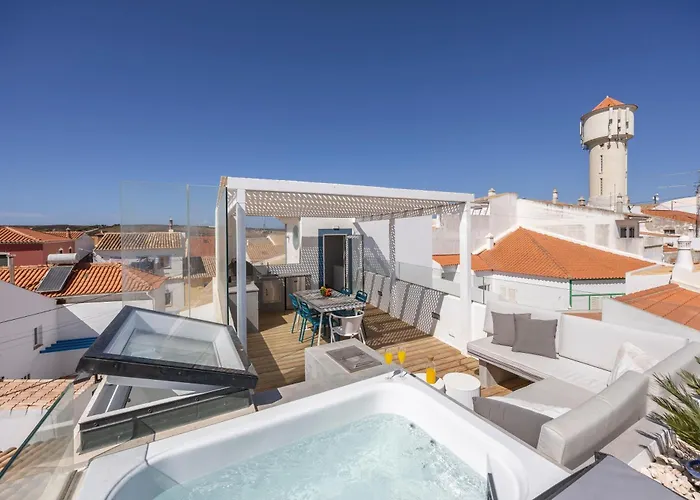 Casa Da Praca - Do Bispo, Algarve *