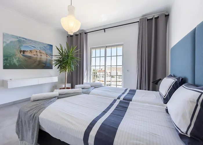 Casa Da Praca - Do Bispo, Algarve