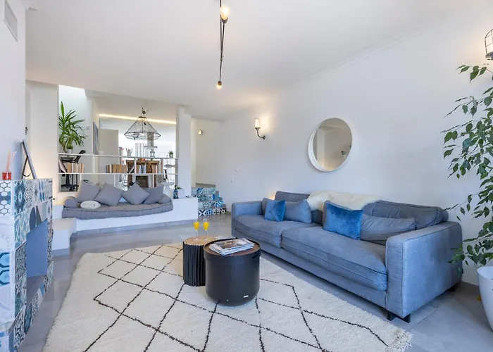 Casa Da Praca - Do Bispo, Algarve