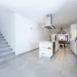 Casa Da Praca - Do Bispo, Algarve