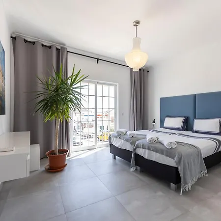 Casa Da Praca - Do Bispo, Algarve